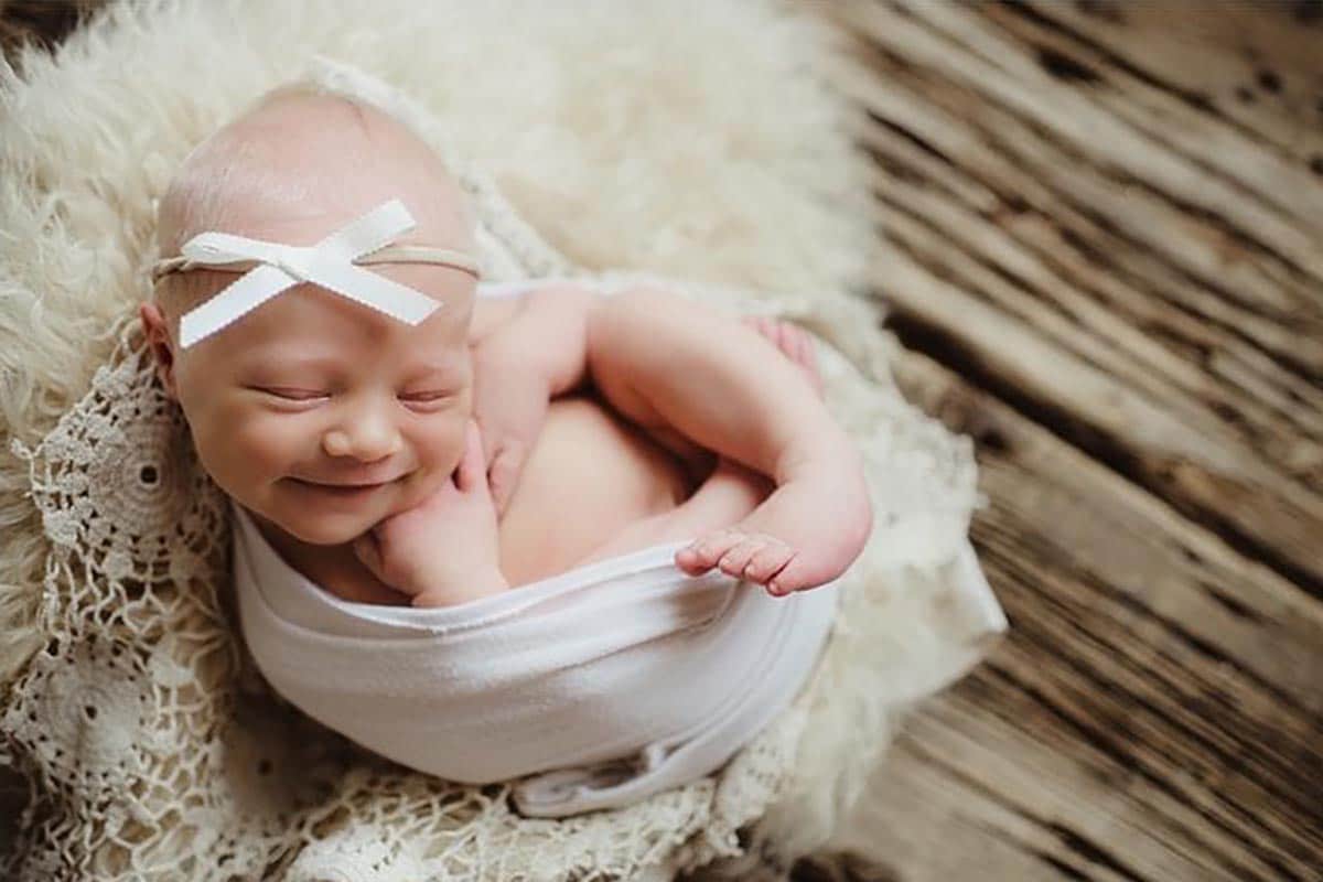 Newborn Girl White Bow Smile