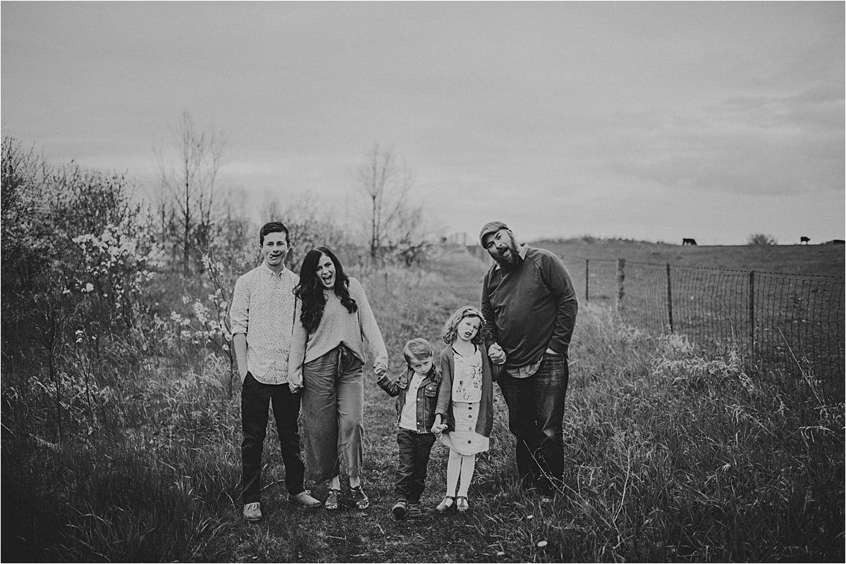 Black and White Image of Spring Session Family Laughing