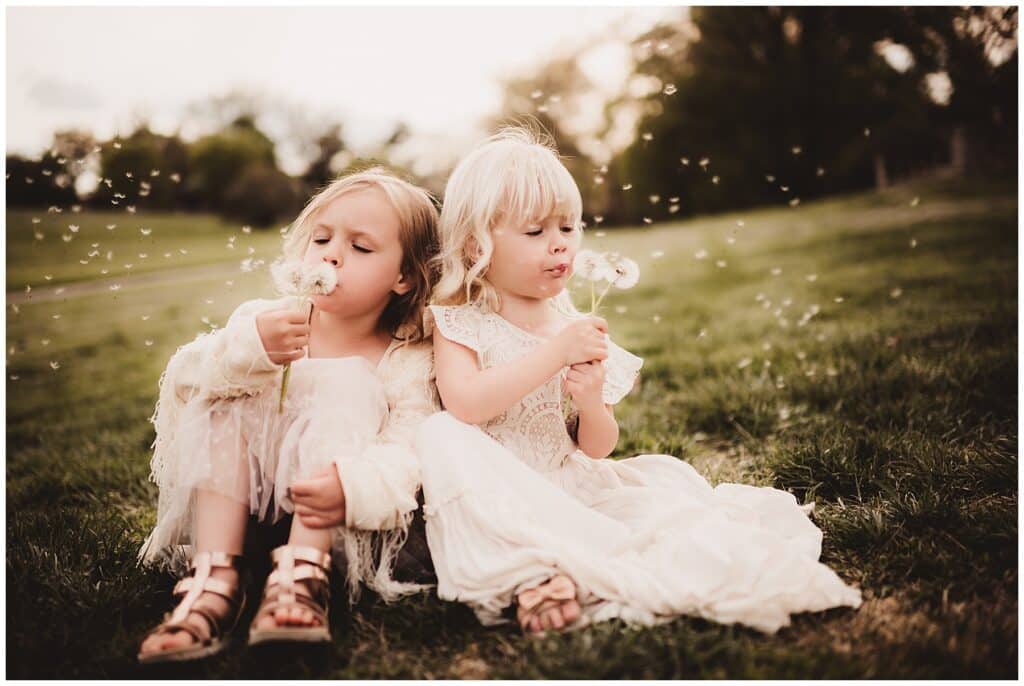 Kansas City Family Photography Little Girls Blowing Dandelions